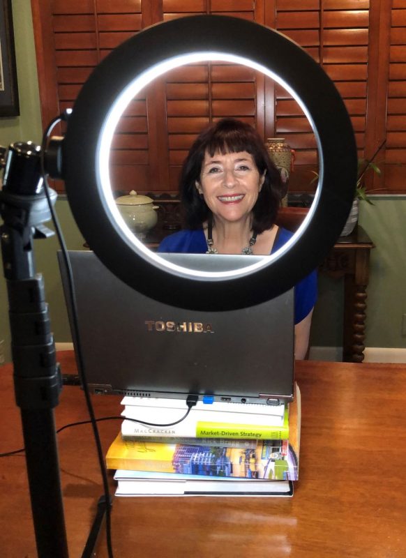 Joan Lowery demonstrates ring light